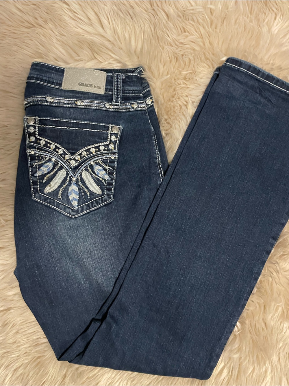 Dark Wash Embroidered Pocket Jeans